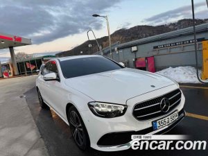 Mercedes-Benz E-Class E250 Avantgarde 2021 года из Южной Кореи