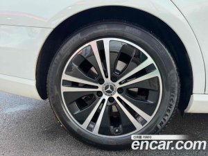Mercedes-Benz E-Class E250 Avantgarde 2021 года из Южной Кореи