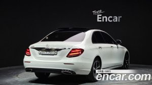 Mercedes-Benz E-Class E250 Avantgarde 2020 года из Южной Кореи