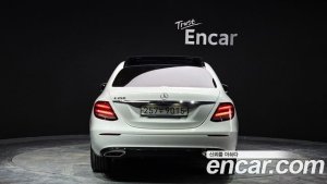 Mercedes-Benz E-Class E250 Avantgarde 2020 года из Южной Кореи