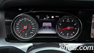 Mercedes-Benz E-Class E250 Avantgarde 2020 года из Южной Кореи