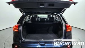 Kia Niro 1.6 HEV 2020 года из Южной Кореи