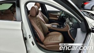 Mercedes-Benz E-Class E53 AMG 4MATIC+ 2021 года из Южной Кореи
