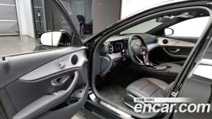 Mercedes-Benz E-Class E250 Avantgarde 2021 года из Южной Кореи