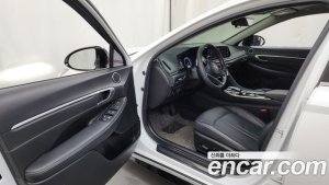 Hyundai Sonata 2.0 2022 года из Южной Кореи