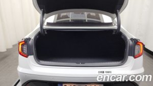 Hyundai Sonata 2.0 2022 года из Южной Кореи