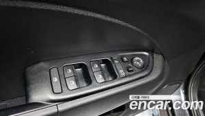 Hyundai Venue 1.6 Modern 2020 года из Южной Кореи