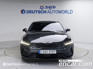 Kia K5 Signature 2021 года из Южной Кореи