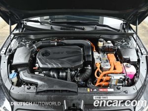 Kia K5 Signature 2021 года из Южной Кореи