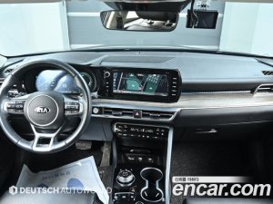 Kia K5 Signature 2021 года из Южной Кореи