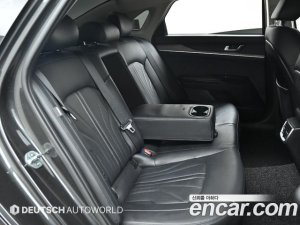 Kia K5 Signature 2021 года из Южной Кореи