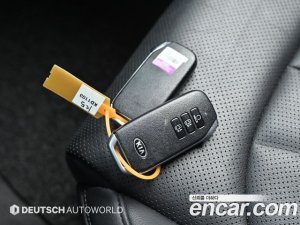 Kia K5 Signature 2021 года из Южной Кореи