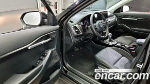Kia Seltos Бензин 1.6 Turbo 2WD 2022 года из Южной Кореи