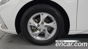 Hyundai AVANTE 1.6 2021 года из Южной Кореи