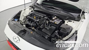Hyundai AVANTE 1.6 2021 года из Южной Кореи