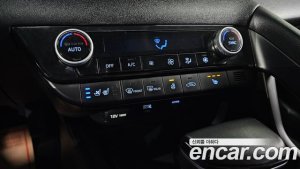 Hyundai AVANTE 1.6 2021 года из Южной Кореи