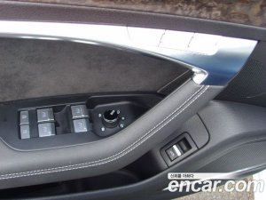 Audi A7 50 TDI 4WD Premium 2020 года из Южной Кореи