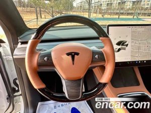 Tesla Model Y LONG RANGE 2021 года из Южной Кореи