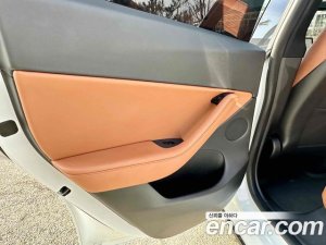 Tesla Model Y LONG RANGE 2021 года из Южной Кореи