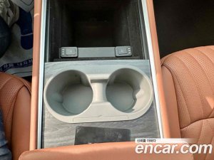 Tesla Model Y LONG RANGE 2021 года из Южной Кореи