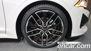 Kia K5 1.6 Turbo 2021 года из Южной Кореи