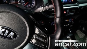 Kia K3 5Door GT Plus 2020 года из Южной Кореи