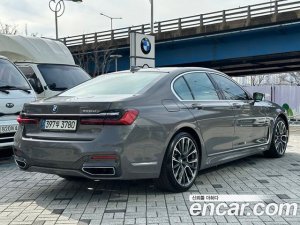BMW 7-Series 740d xDrive M Sport 2021 года из Южной Кореи