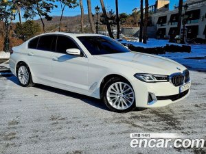 BMW 5-Series 523d Luxury 2021 года из Южной Кореи