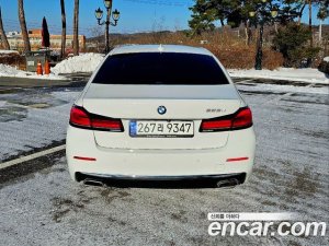 BMW 5-Series 523d Luxury 2021 года из Южной Кореи