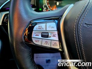 BMW 5-Series 523d Luxury 2021 года из Южной Кореи