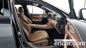 Mercedes-Benz E-Class E250 Exclusive 2021 года из Южной Кореи
