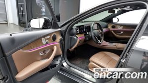 Mercedes-Benz E-Class E250 Exclusive 2021 года из Южной Кореи