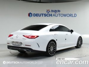 Mercedes-Benz CLS-Class CLS300d AMG Line 2020 года из Южной Кореи
