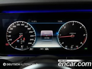 Mercedes-Benz CLS-Class CLS300d AMG Line 2020 года из Южной Кореи
