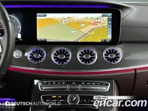Mercedes-Benz CLS-Class CLS300d AMG Line 2020 года из Южной Кореи