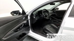 Hyundai AVANTE 1.6 2021 года из Южной Кореи