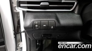 Hyundai AVANTE 1.6 2021 года из Южной Кореи