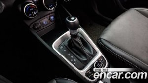 Hyundai Venue 1.6 Modern 2020 года из Южной Кореи
