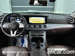 Mercedes-Benz CLS-Class CLS450 4MATIC AMG Line 2020 года из Южной Кореи