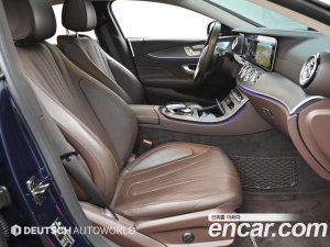 Mercedes-Benz CLS-Class CLS450 4MATIC AMG Line 2020 года из Южной Кореи