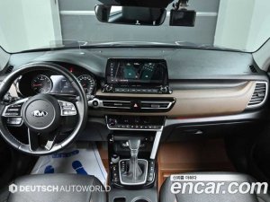 Kia Seltos Бензин 1.6 Turbo 4WD 2020 года из Южной Кореи