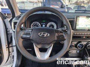 Hyundai Venue 1.6 Smart 2020 года из Южной Кореи
