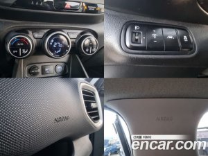 Hyundai Venue 1.6 Smart 2020 года из Южной Кореи