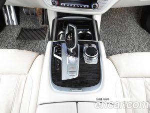 BMW 7-Series 730d xDrive M Sport 2020 года из Южной Кореи