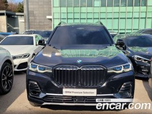 BMW X7 xDrive 40d Design Pure Excellence 6인승 2021 года из Южной Кореи