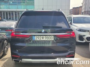 BMW X7 xDrive 40d Design Pure Excellence 6인승 2021 года из Южной Кореи