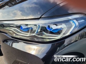 BMW X7 xDrive 40d Design Pure Excellence 6인승 2021 года из Южной Кореи