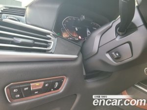 BMW X7 xDrive 40d Design Pure Excellence 6인승 2021 года из Южной Кореи