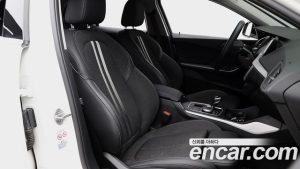 BMW 1-Series 118d Joy First Edition 2020 года из Южной Кореи