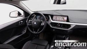 BMW 1-Series 118d Joy First Edition 2020 года из Южной Кореи